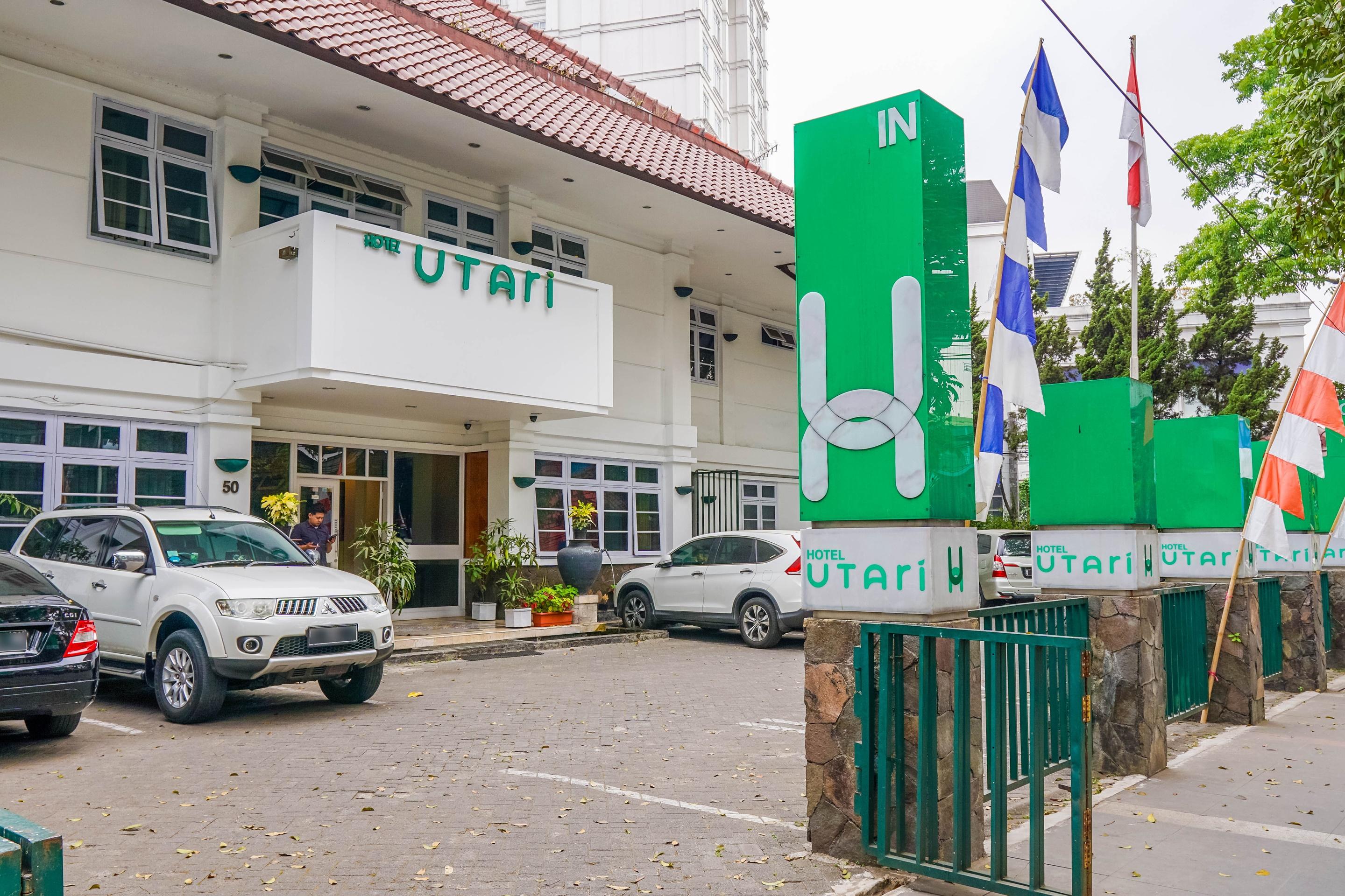 Hotel Utari Dago バンドゥン エクステリア 写真
